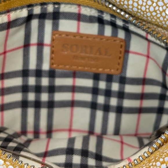 Sorial New York Crossbody Bag Gold - Picture 13 of 16